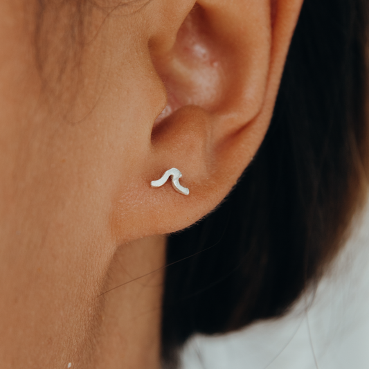 Wellen Ohrstecker